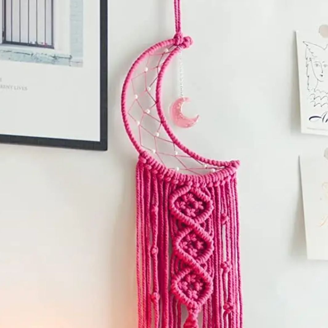 Attrape Reve Déco Murale "Shambala" Fuschia Macramé&Co | La décoration bohème de votre intérieur