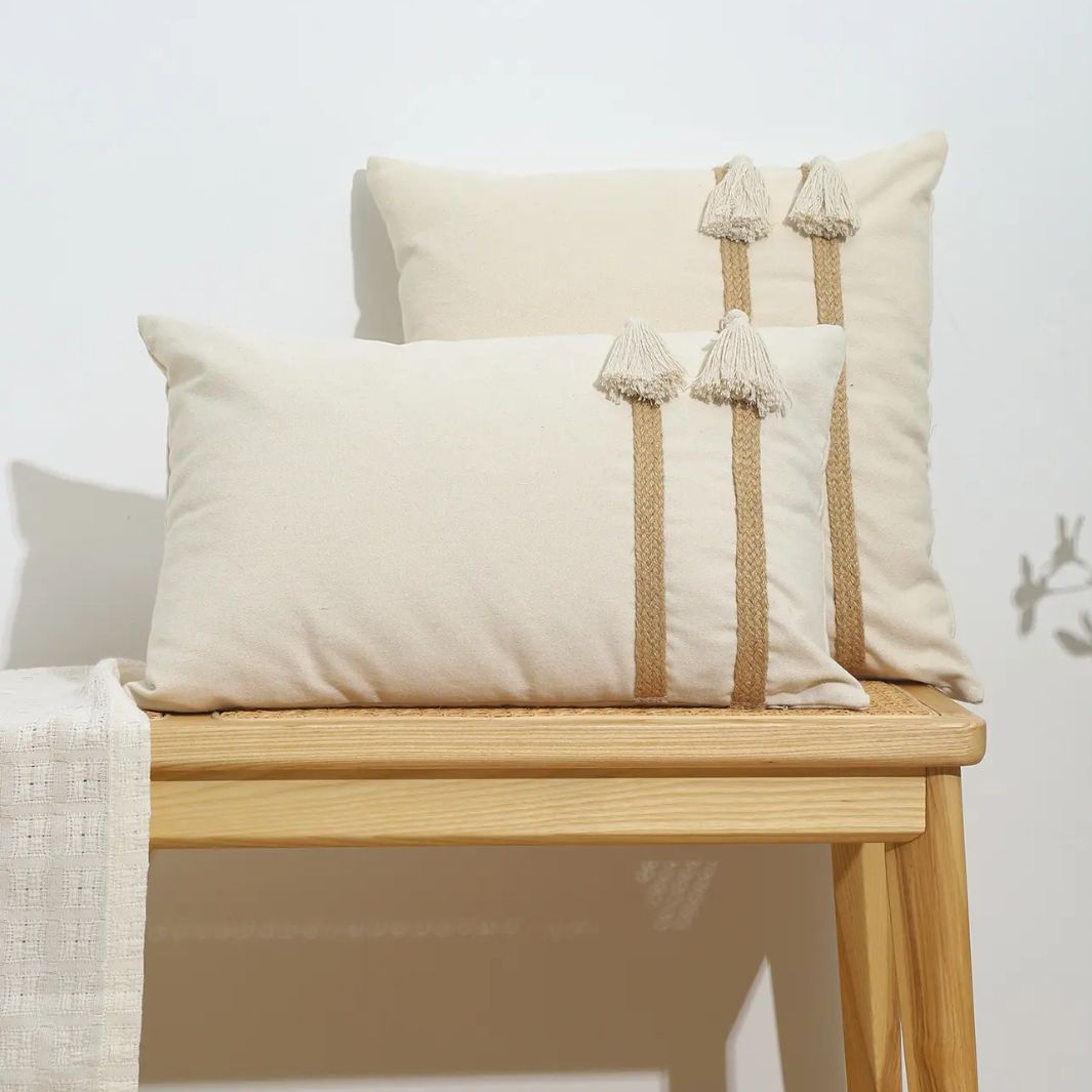 Coussin Beige "Maria" 30cmx50cm Macramé&Co | La décoration bohème de votre intérieur